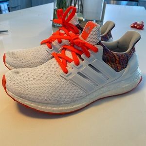 Women’s Adidas Ultraboost size 7.5